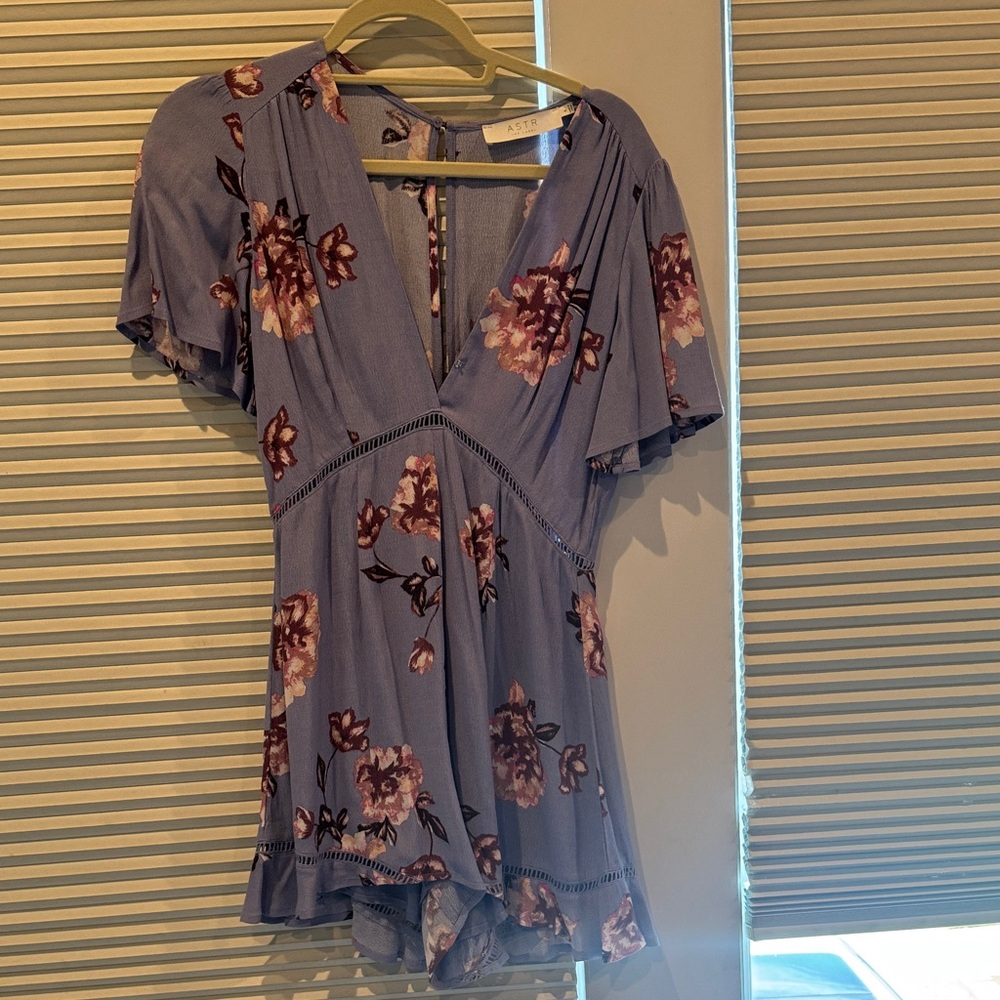 Astr Floral V-Neck Jumpsuit in Purple and Pink